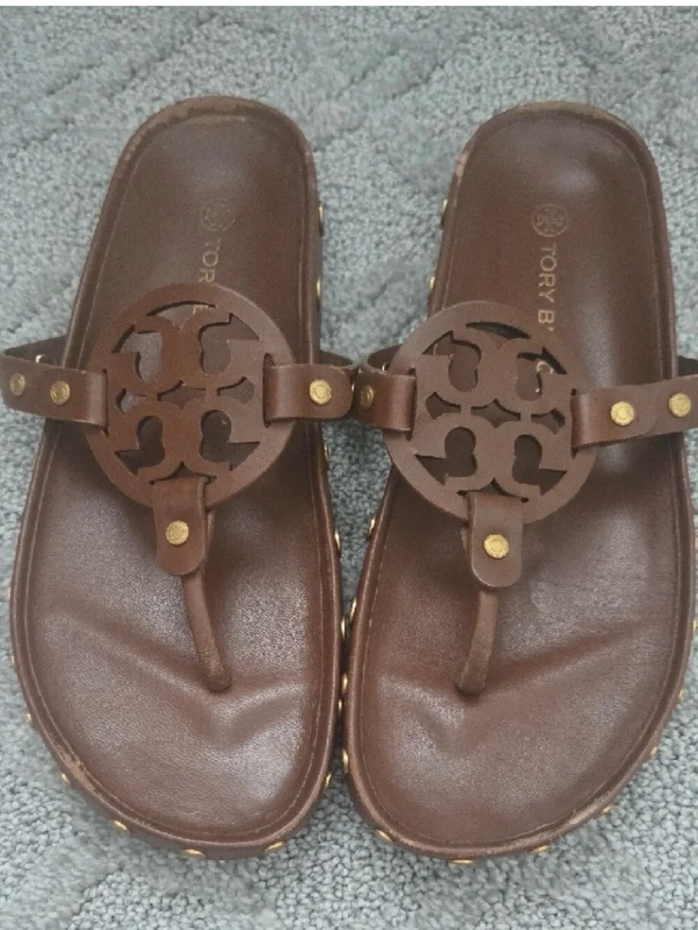 Tory Burch Brown Leather Logo Thong Sandals with Gold Studs